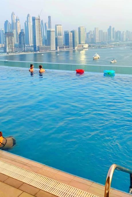 Amazing Apartment With Infinity Pool 두바이 외부 사진